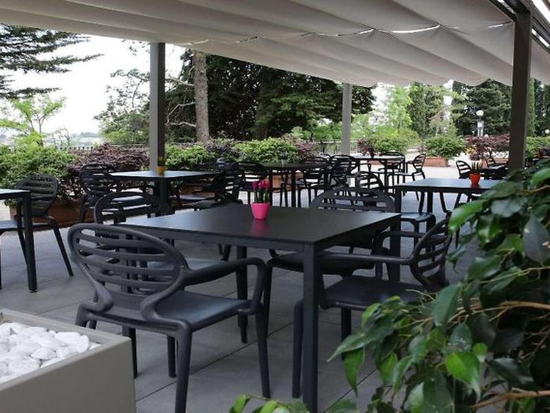 370A8DB7AF32C7655AA47E7CADE0C2BC