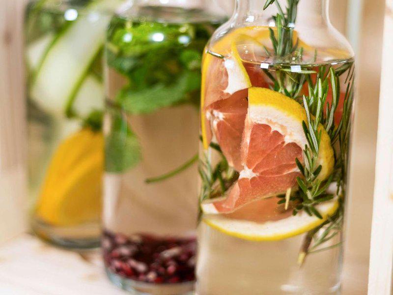 1A87B2EAC52E198A3B9992607F92A323