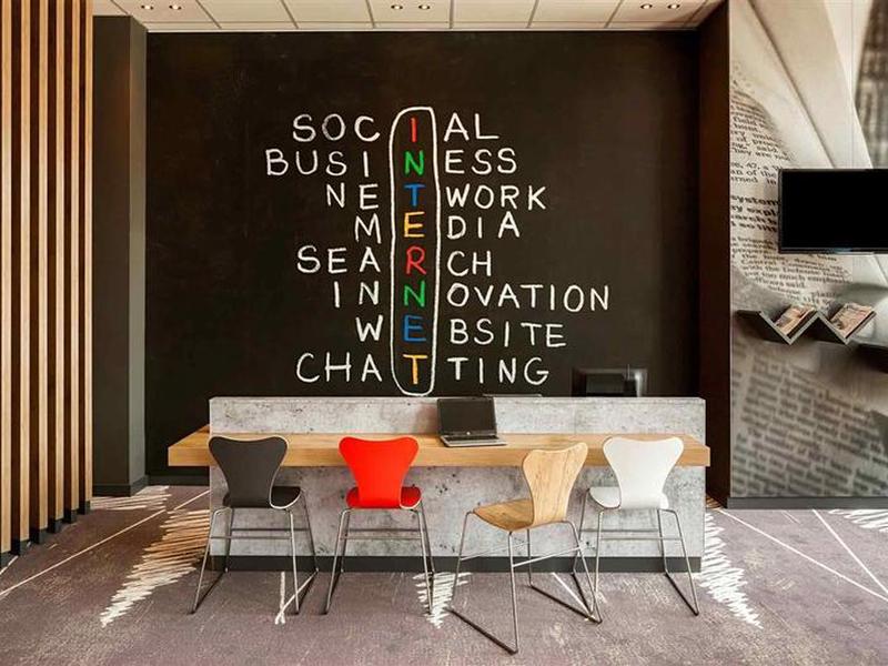 33EDBAE46C928BFA6DCCF3F4B3A42F05