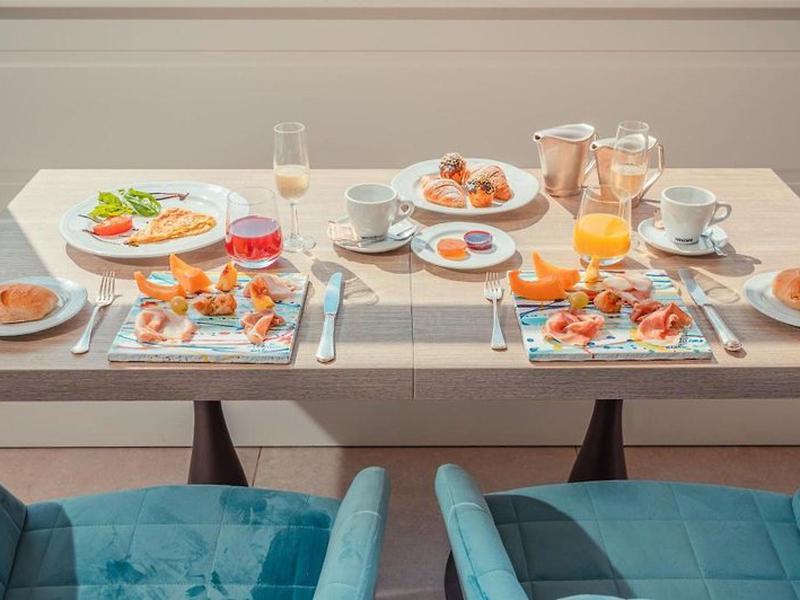 8B8652D36DF39825E442BF034D75E744