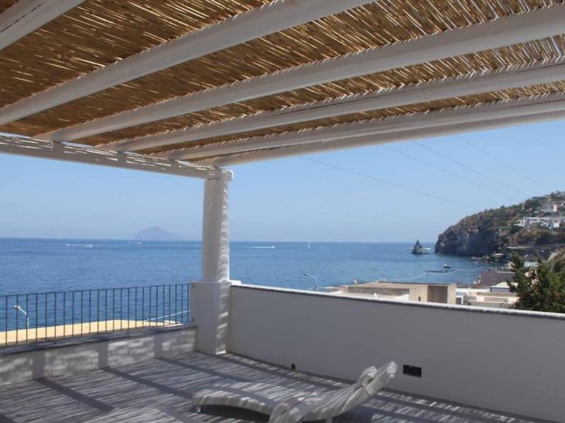 714DB4B9C2F36A5C82138B6236B0011B