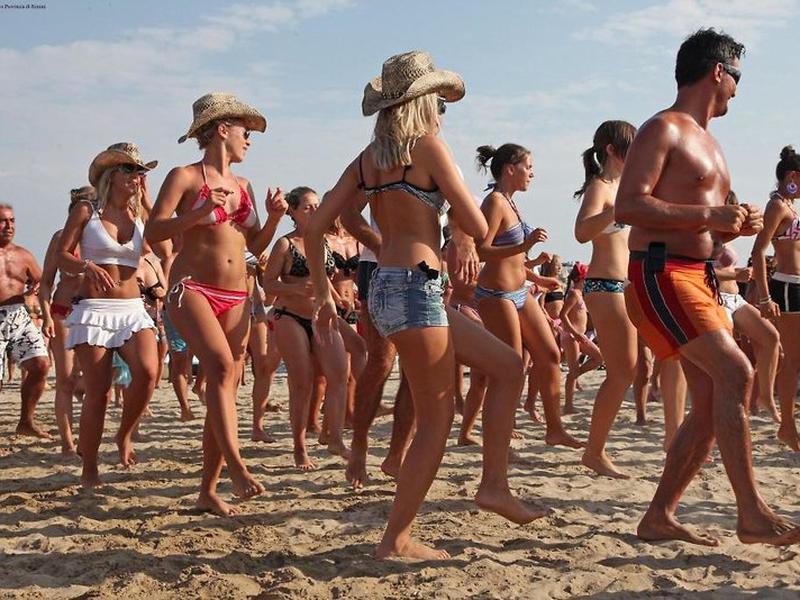 F7422CCA2EC63928797566D5825DBD4E