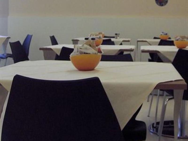 0E54BB12EA0AD30889E2EAFE1B990FFE