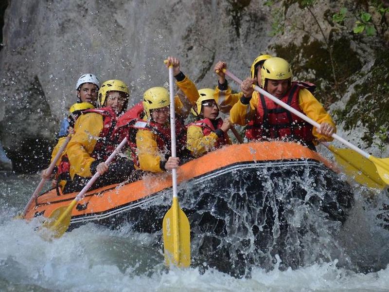 F2C10F34A625CAAFDF9F555BE1C12948