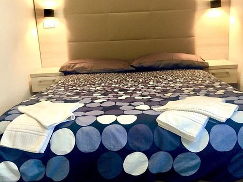 1C774428D06FFAC326F4380A26033973