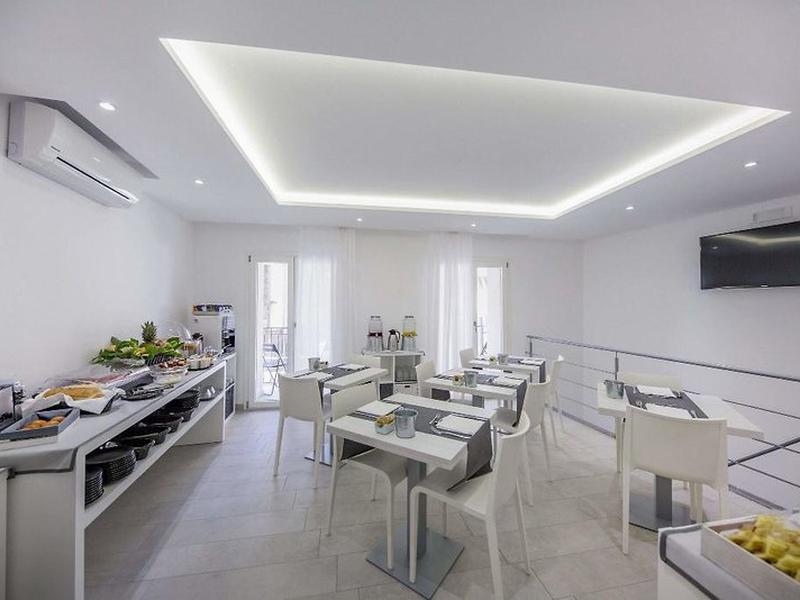 3316096155B364C81E4CBB754F473EC4