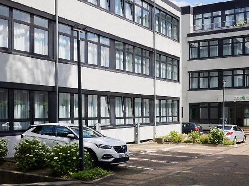 AD42143E3CEBAC4B84B89ED0D645E33F