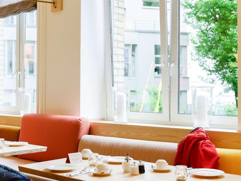 AA54BB7F5DC5B1BFD45CA5CB251E2056