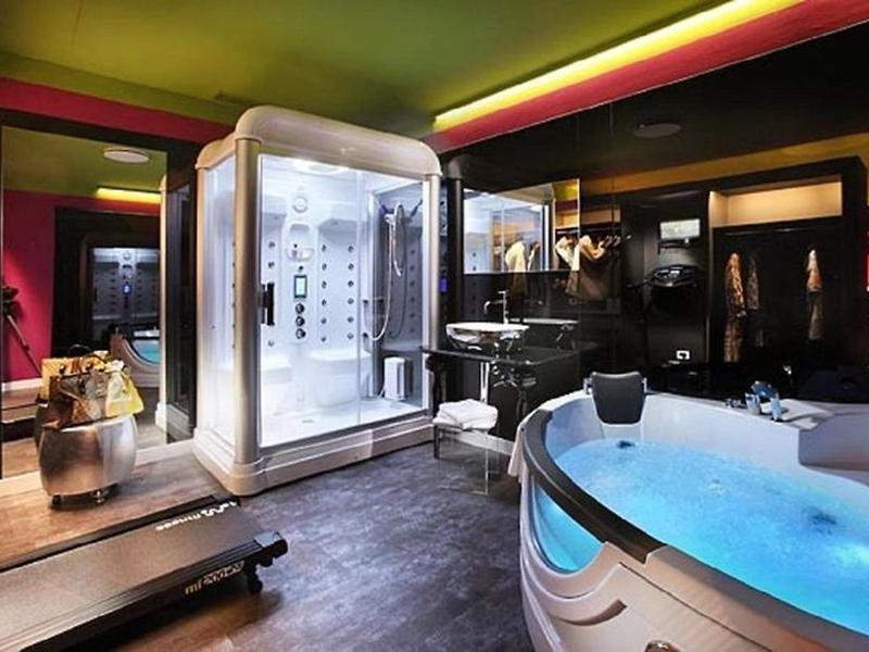 CD37CD8A93D2D6214F2B59E836010B7D