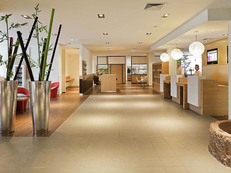 C732A238ED66744BCE06DE9EBB77B702