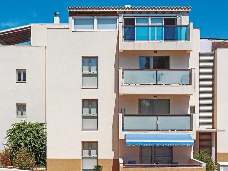 390FC97D4185A141475344FA1EAE3AAF