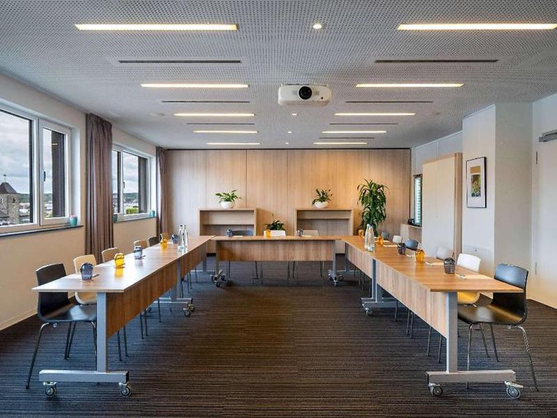 09371C9C6F35FC8CB3E5B276580BF1BC