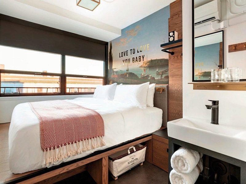 348CE92AFE4E50380EDDFB7CF787B8EC