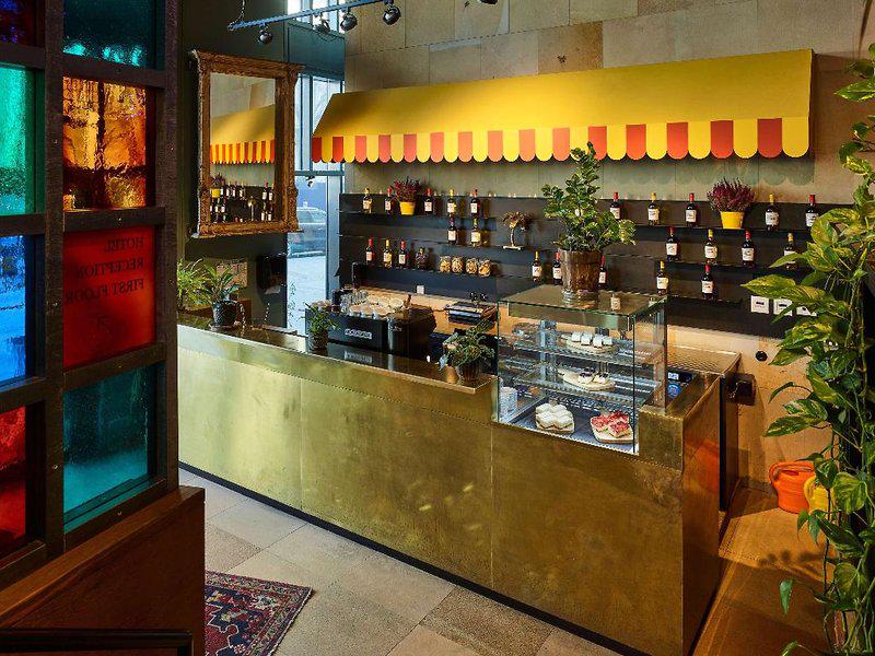 7DE6481B72AB16C6531B3A89BEB70FF9