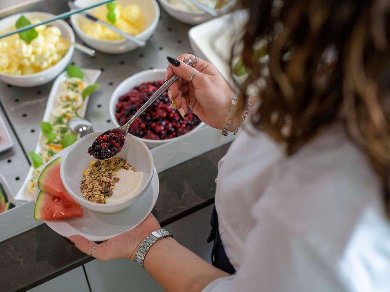 66D406872FA21FBC8EB2BFA58E4DC353