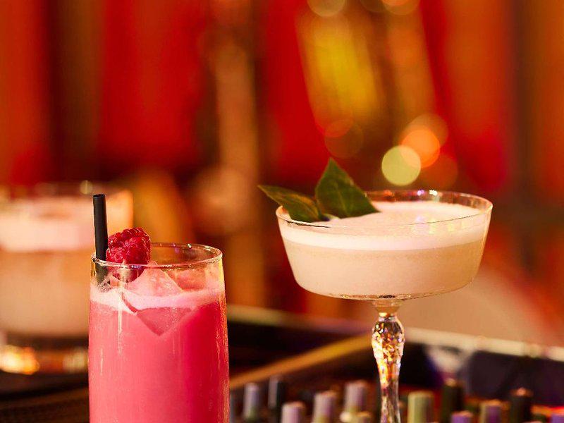 46DF26D8ABB397D2D1F58730371F8F29