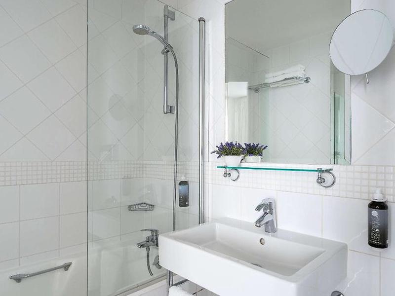 EB21322598BF0569CE5D2F213C106E92