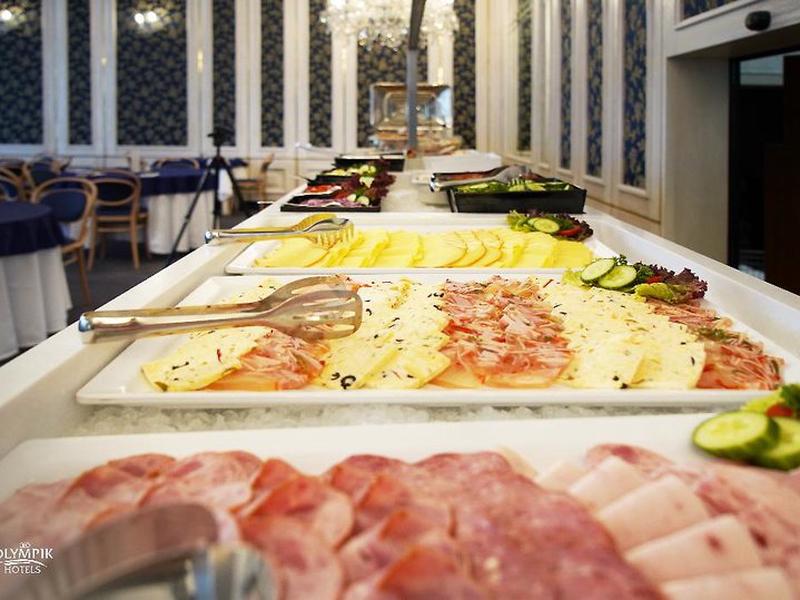 1E96614377A4B5B9EA9AC39239A3974E