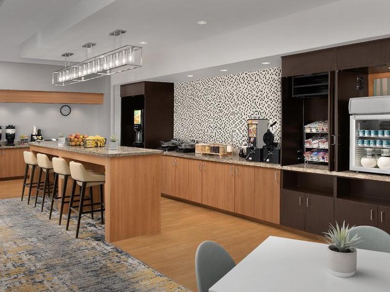 72D651D9CF6D41B7485320E5FEC5CAE3