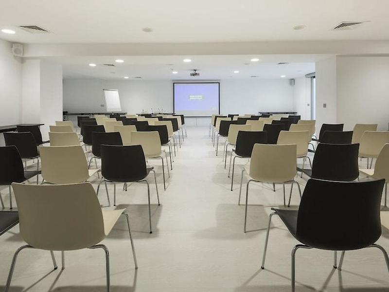 94B5DBE14FA2DEFCB969378A355E616F