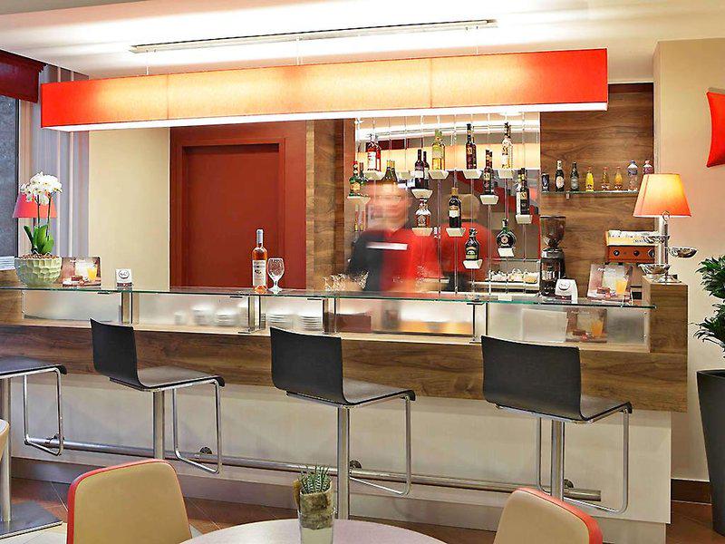 0DE645C9AF0720DCB9A420EBA1ADCAF6