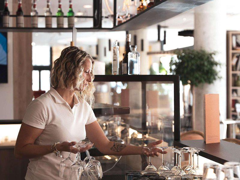 B7D6D803830362751ADE17915D941045