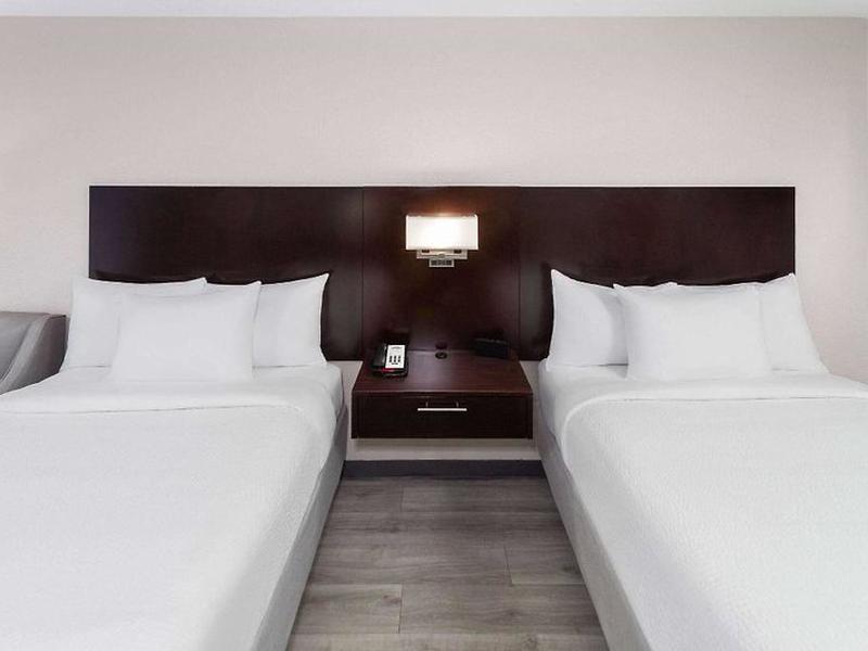 B9D3128C36CB73D8FF7C97433C656B2E