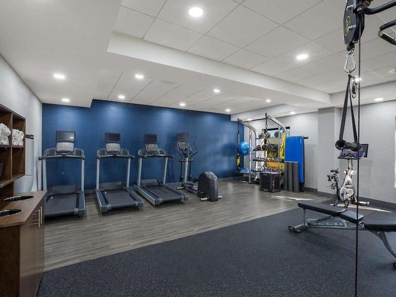 FE49FD7AAAA64DF376DB1F3E6381F5C8