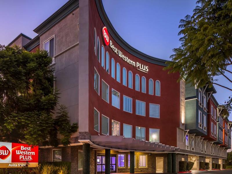 Best Western PLUS Avita Suites