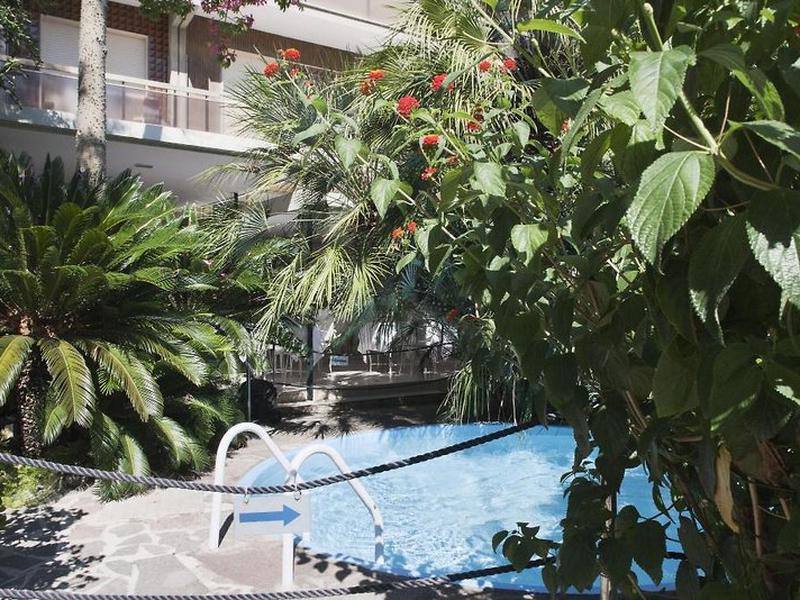 54AB7304E76C064BE1D8E152AA53B3B5