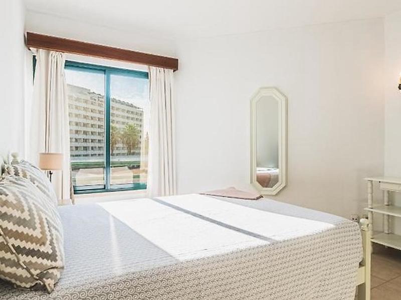 22ACCD5973D565316E642DC4474BDF7E