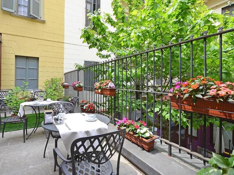 147512C1B6A2C8F56F3ADF703026578E