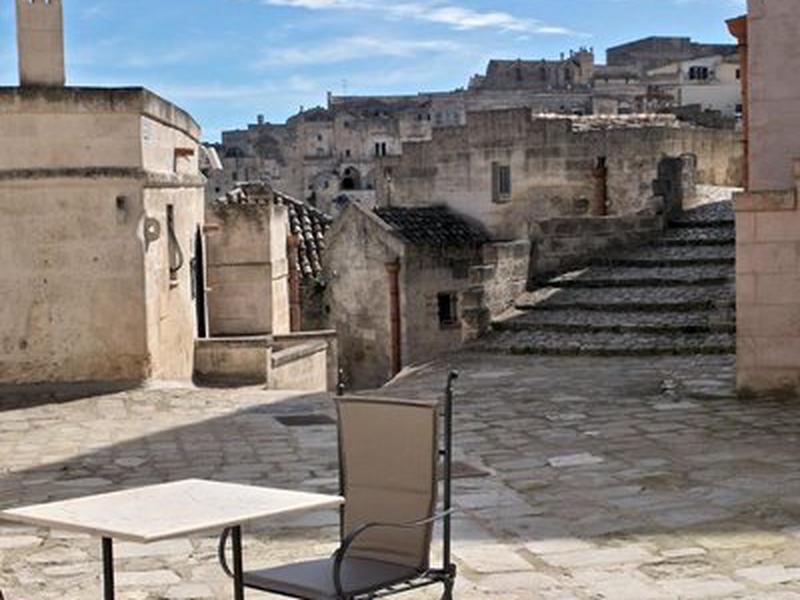 F8F161C5A94ED2C81773FAAA86368146