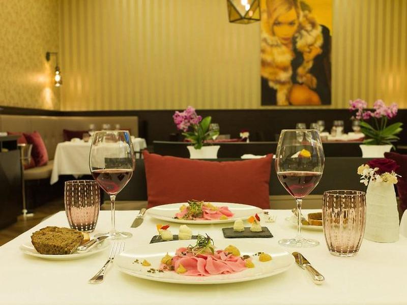 24D14DF901C2117FEE2D67333BF1C2AB