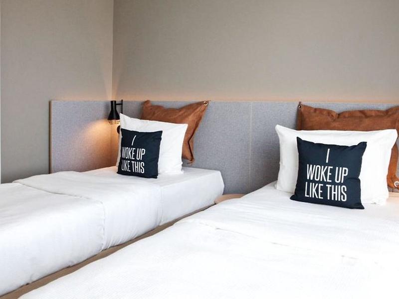 33C2077F9FEF6ADC9FE38810E17C58DA