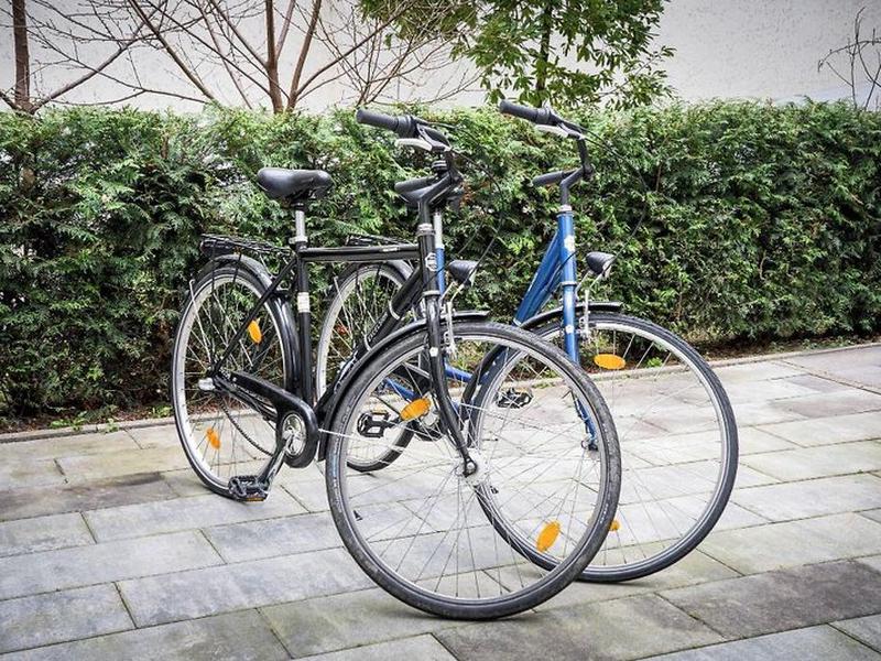 A79CBF60E2C9E5F6A11D41352DFADFEE