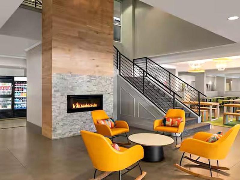 B9BAE21327F12CAC76F1AD46E5F6C2CB