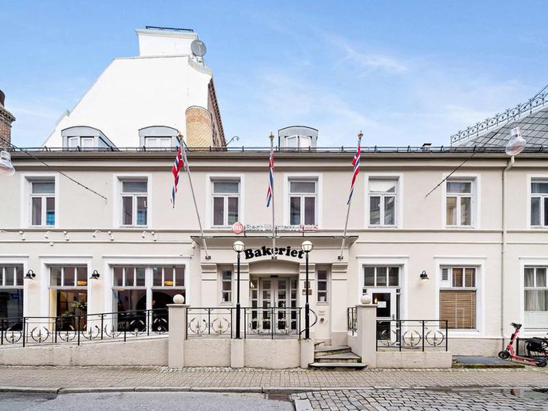 8BBCCA683409DFB7AE24448100237AD8