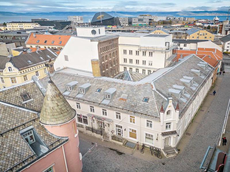 26A99ECB6A81B9D5E3709DCDAA82CD45