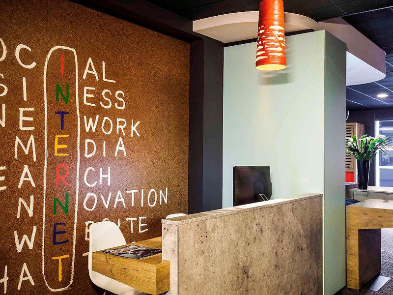 5A1ADE1804E67B51F9A8D554647B9226