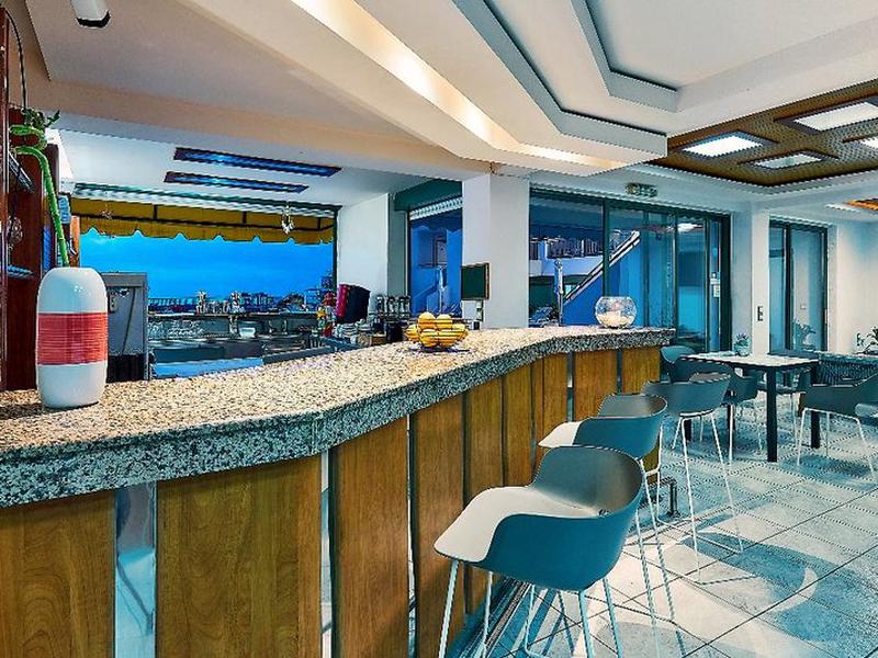 17B9A8CCB6E25063B57268F648CA6BBF