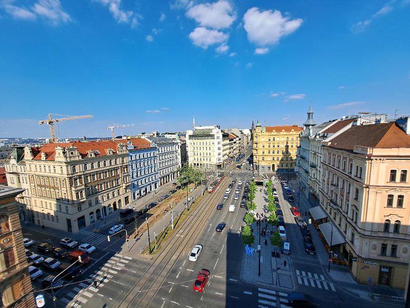 8198EC04C22692A78D2CCB037A96CA22