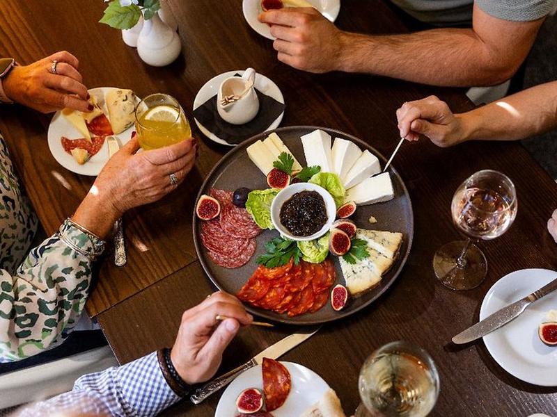 C539015440CAA63B49F8DBAF6B4833CC