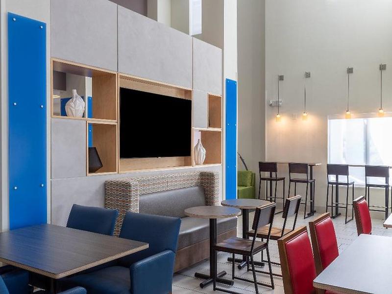 EF9DFF63B6940823D855A6E8F97655E8