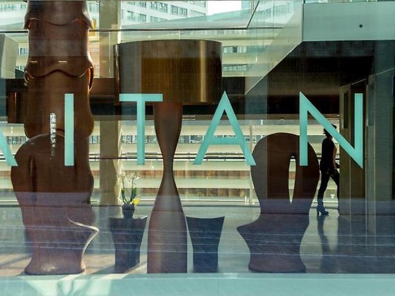 22FB16D39385A309CF948C47DE0986AA