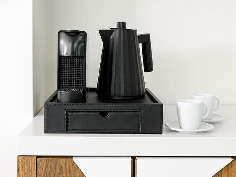 BCF1F579F2C5C8EA8ECC52B2B6940C1E