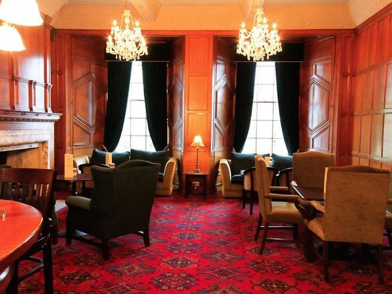 D42843431EACBD057E4D2D3019B555B6