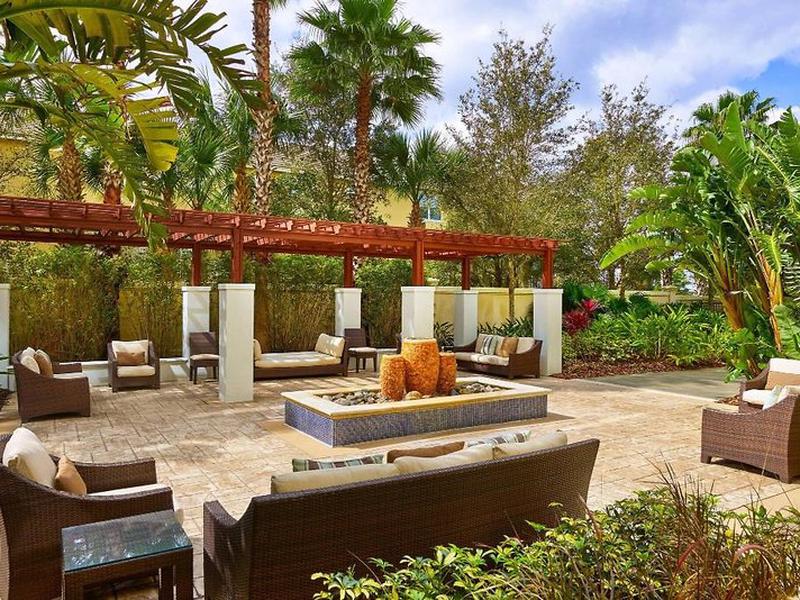 1BE3CC5610B8F01C35664F93C73DF7F5