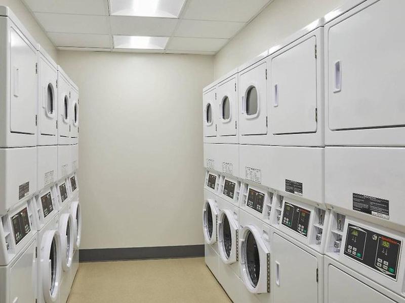 2BB66813E5A85B8851482EB30EC0F5F2