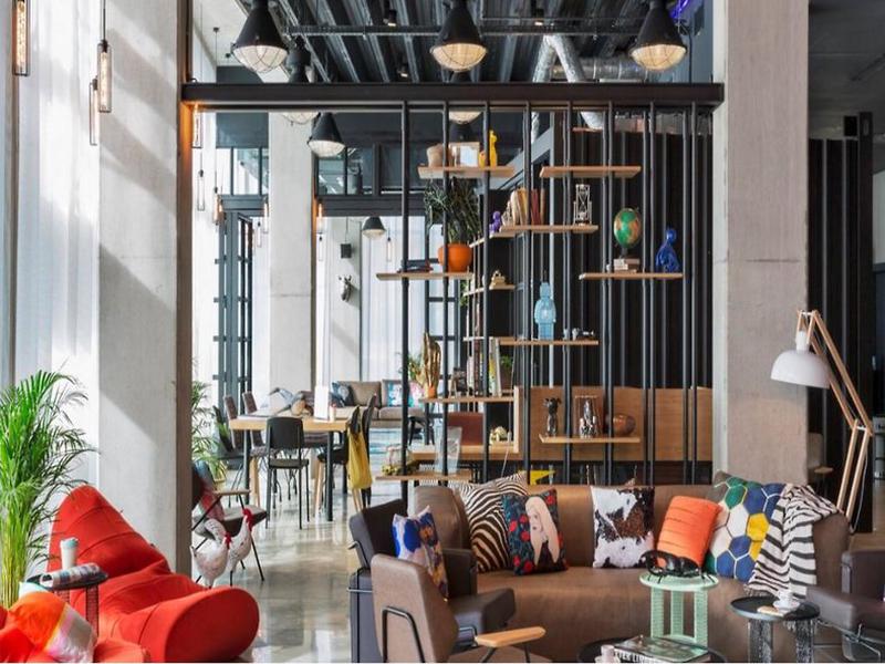 CFF20156284A5F43BD23E53EC130B87C